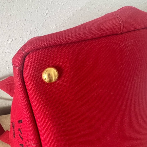 Prada canapa - Picture 12 of 12